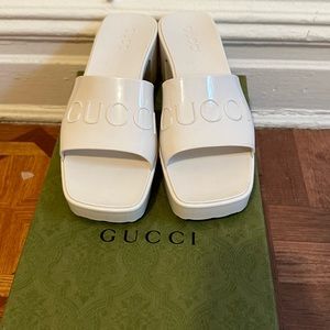 Gucci rubber sandals slide size 38